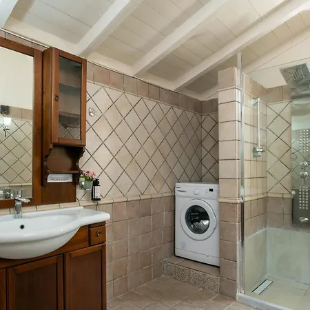 Moyria By Posarellivillas וילה *