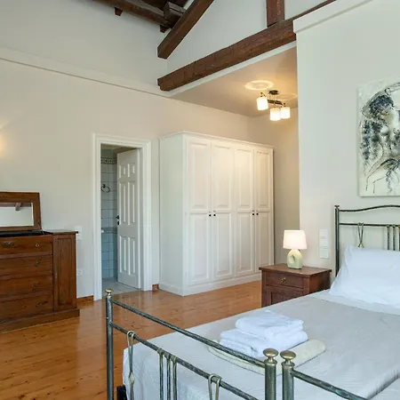 Moyria By Posarellivillas