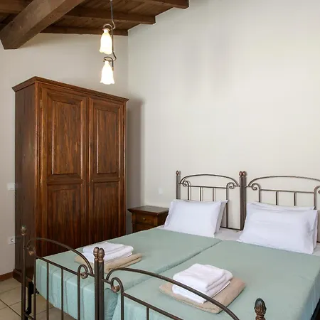 Villa Moyria By Posarellivillas *
