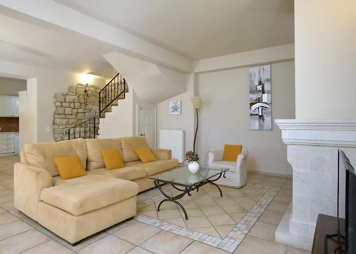 Villa Moyria By Posarellivillas *